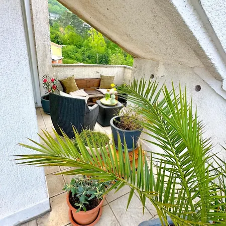 Gardenia Apartment